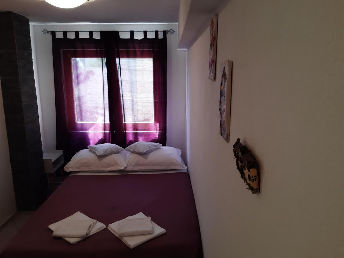 Apartments Knezic Igrane Exterior foto