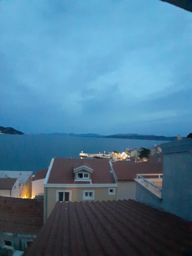 Apartments Knezic Igrane Exterior foto